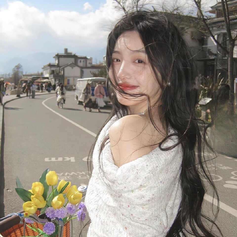 来如风雨,去似微尘